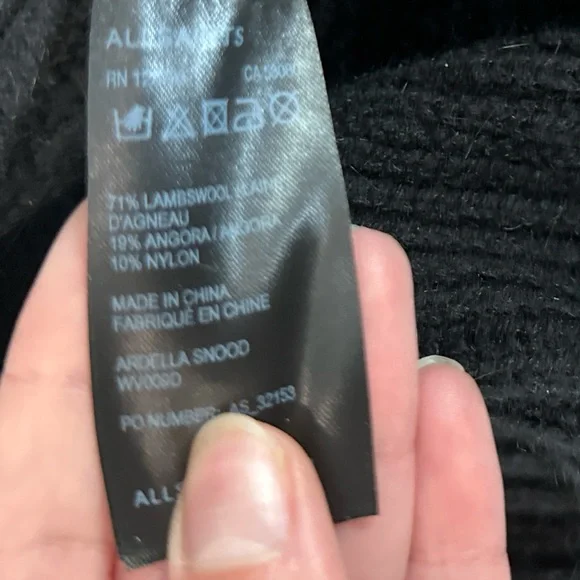 All saints wool scarf, in excellent condition. Never worn - Picture 3 of 5